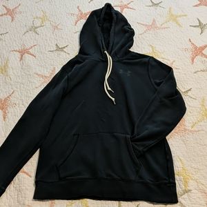 Under Armour | black hoodie